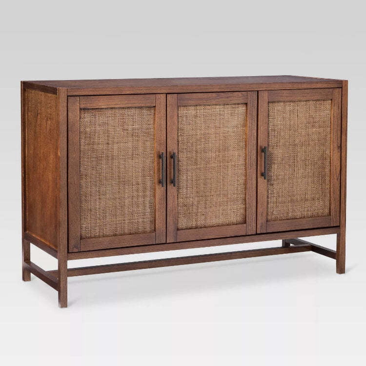 VICTORY SIDEBOARD VICTORY SIDEBOARD