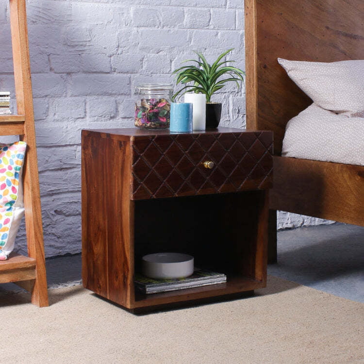 Checkered Pattern Solid Sheesham Wood Bedside Table In Light Wallnut Checkered Pattern Solid Sheesham Wood Bedside Table In Light Wallnut